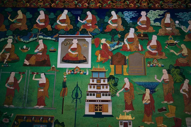 Murals in Litang Temple